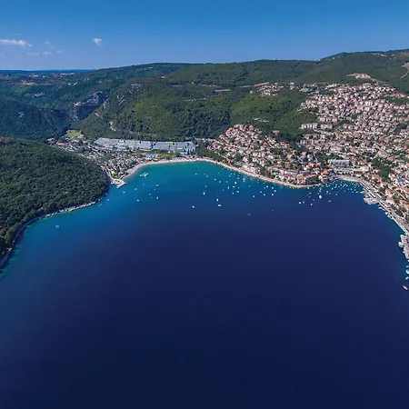 Jacuzzi And Sauna Σπίτι διακοπών Labin (Istria)