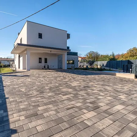 Cozy In With House A Panoramic View Holiday home