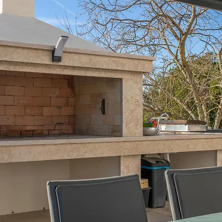 Cozy In With House A Panoramic View Labin (Istria)